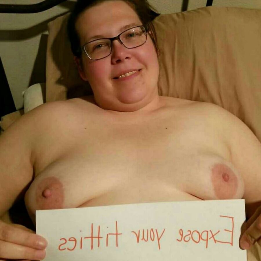 Expose Your Titties Advertised!