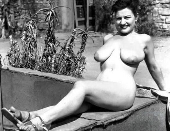 Kathy Suits, vintage big boob model