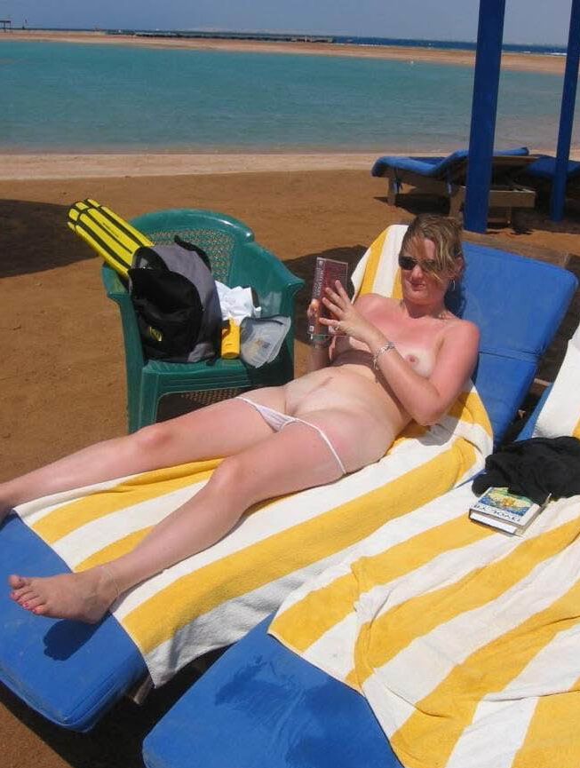 Naked Milf on Holiday in Egypt Hurghada