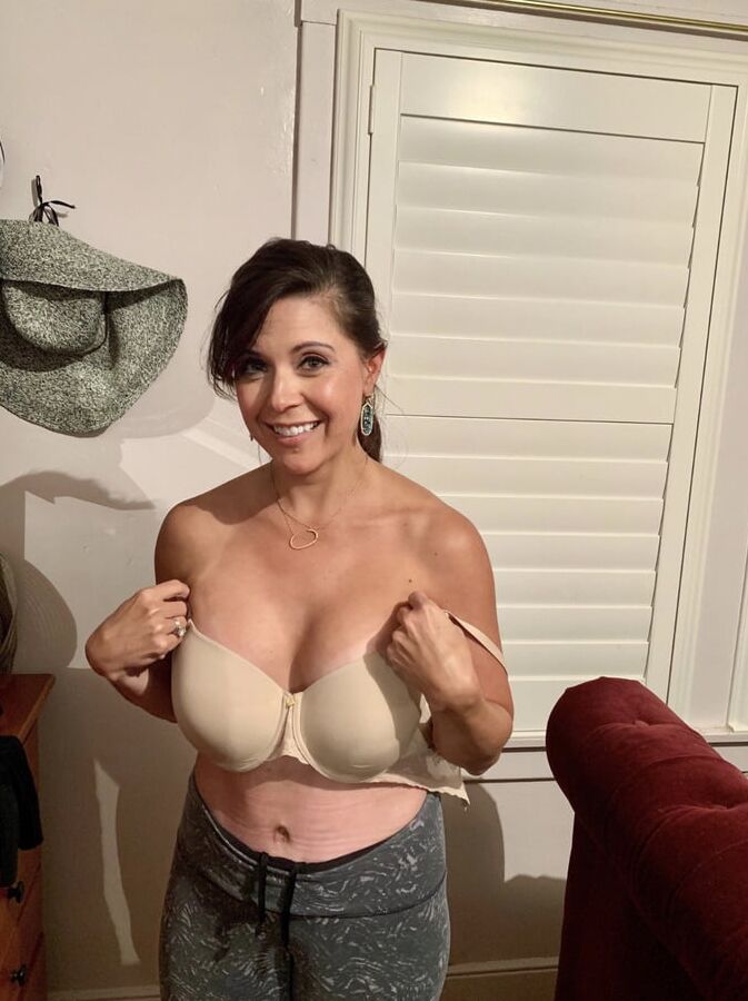 Sexy country milf