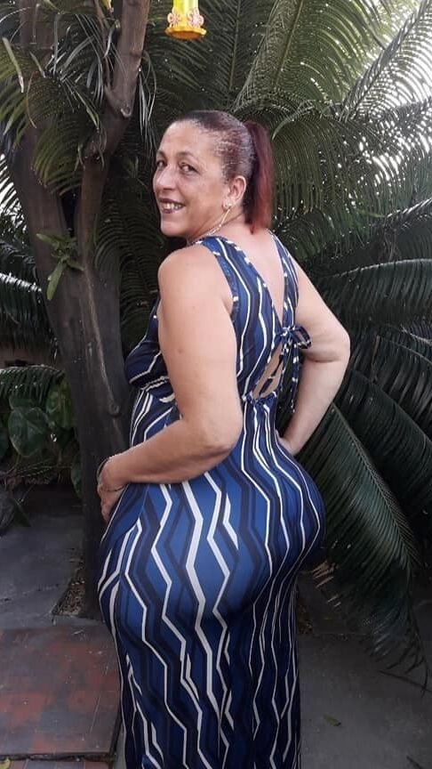 Big booty Sonia