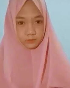 Indonesian Pink HIjab Showing Nude in Cam