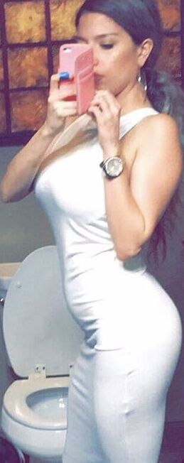 Sexy Latina Adriana