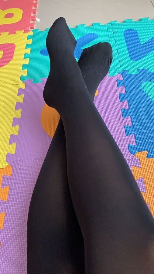 Chinese wife in opaque black tights