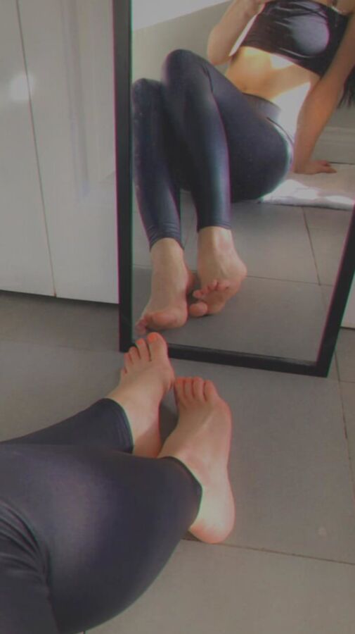 over and over again ( feet dreams )
