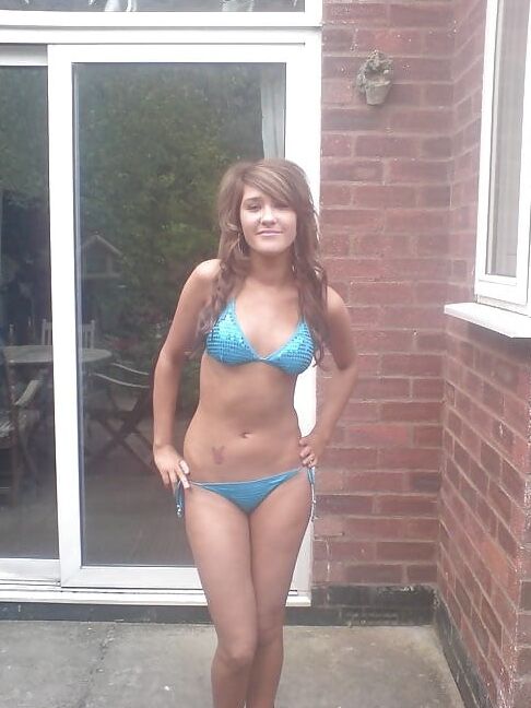 Sexy british girl rosie from coventry