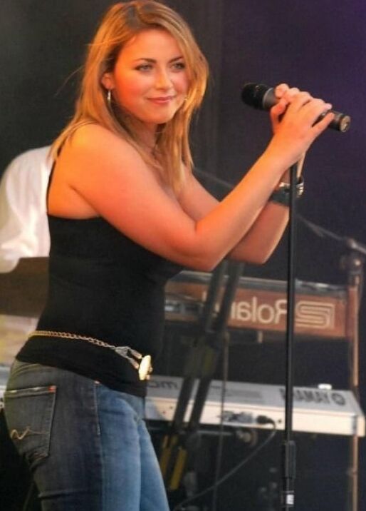 Charlotte Church in Levi&;s and other Jeans