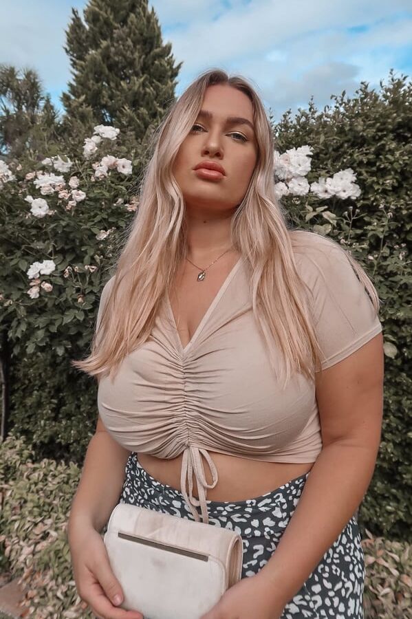 DREAM BBW - MIKAELA REIDY