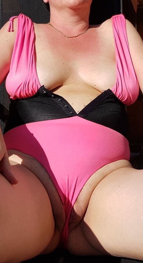 Sexy matures and curvy ladies in swimsuits
