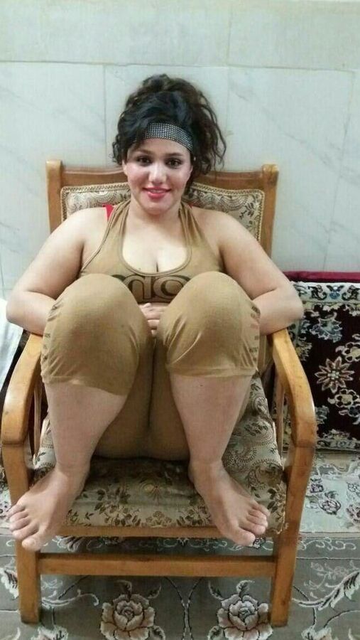 Hot sexy Persian Iranian Iran babe