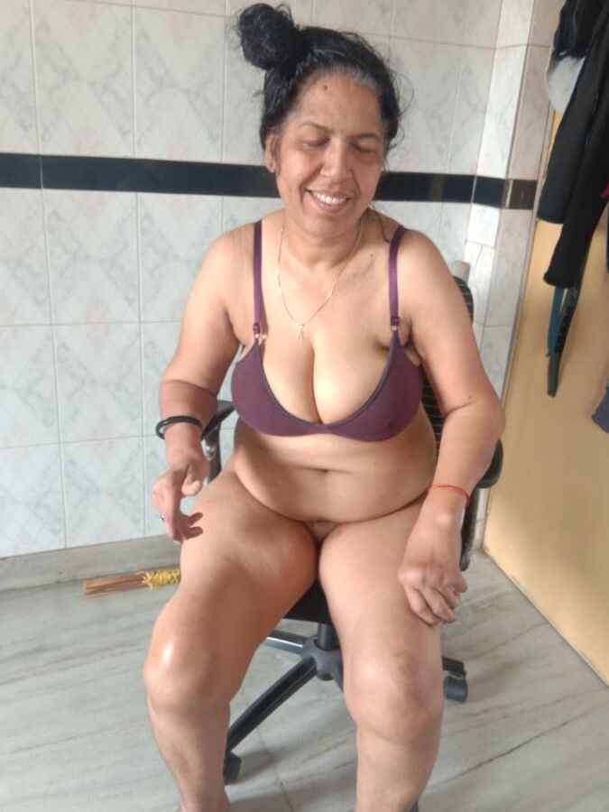 Meena sexy bhabhi