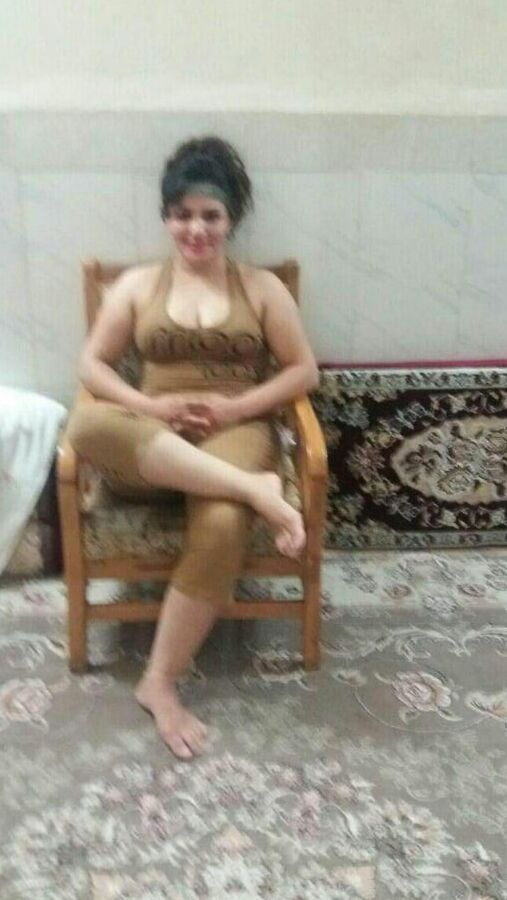 Hot sexy Persian Iranian Iran babe