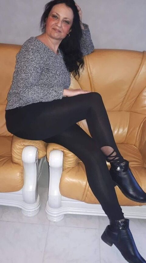 Pantyhose legs and bobs