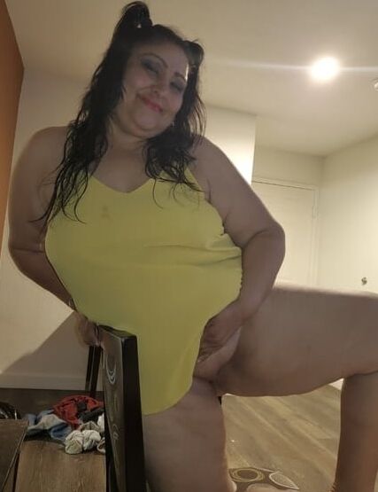 Huge Ass Big Tits Mexican Wife