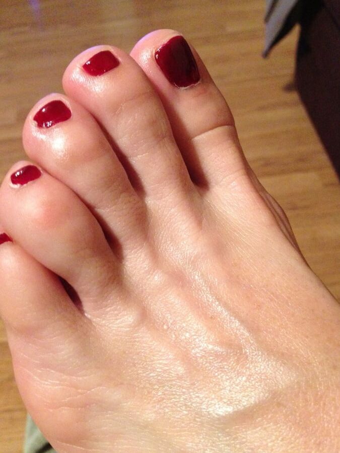 Pretty feet