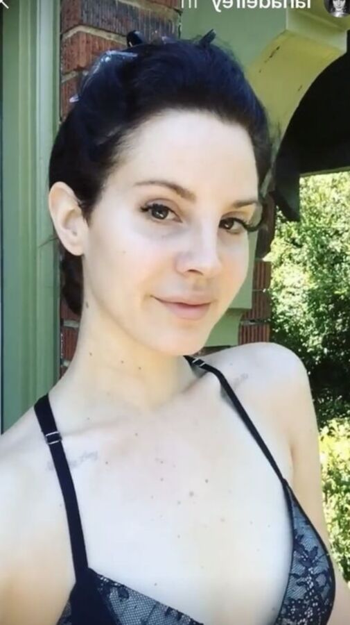 Lana Del Rey Sexy cumslut