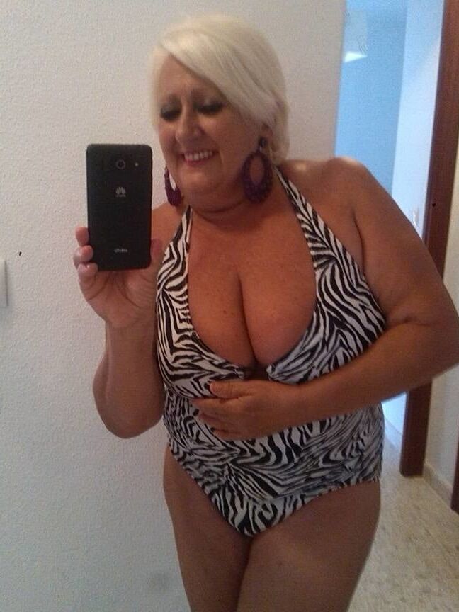 Top class mature bbw big tit woman