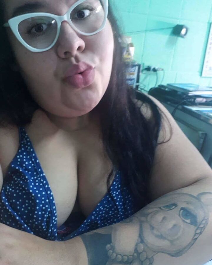 Sexy Chubby Woman.