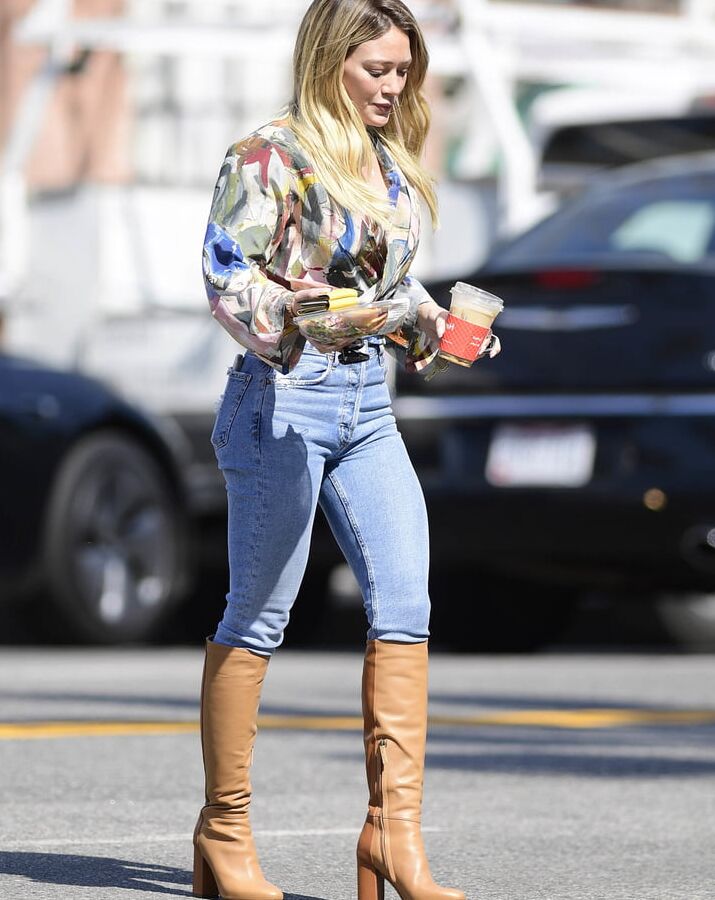 Female Celebrity Boots &amp; Leather - Hilary Duff