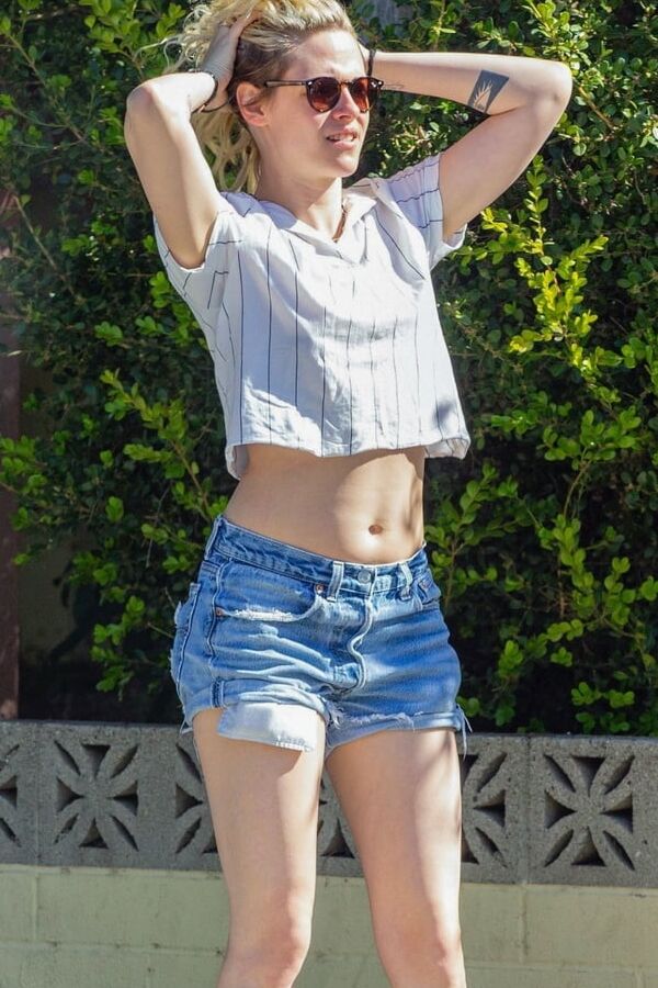 Kristen Stewart beautiful woman