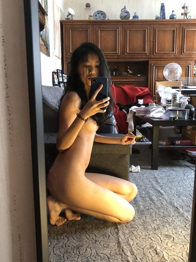 Naughty filipina slut loves to show her naked body