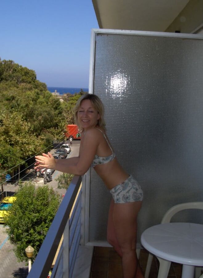 Skinny Wife On Holiday