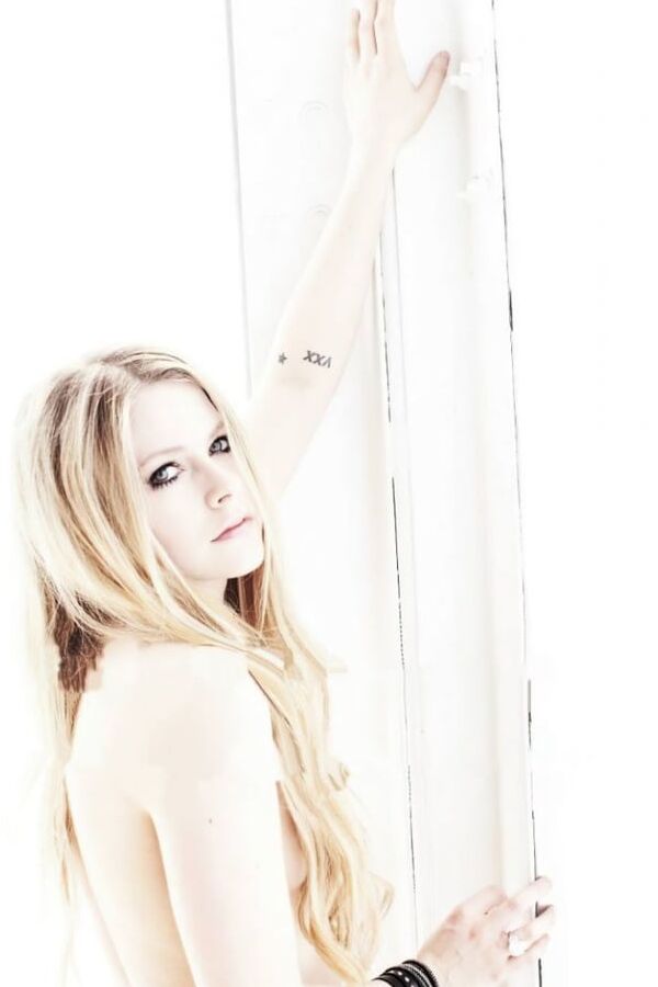 Sexy Avril -
