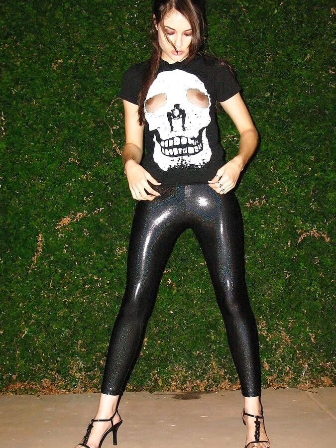 nylonfootlover latex rubber spandex and leggings gallery