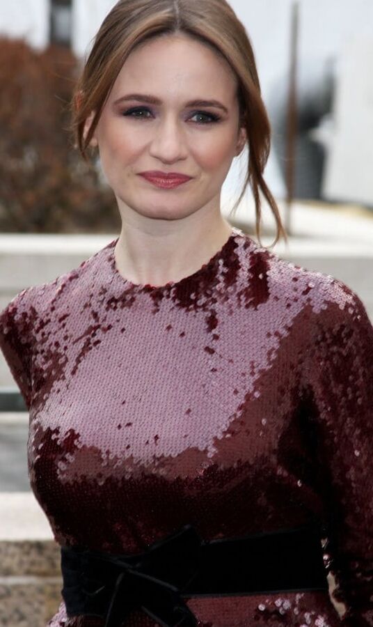 Emily Mortimer Fit As Fuck