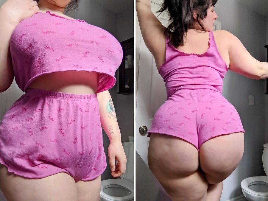 Huge Tits Big Ass Belle
