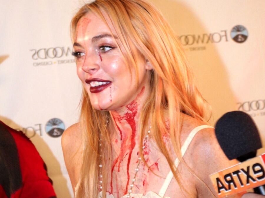 Celeb Sunday Lindsay Lohan