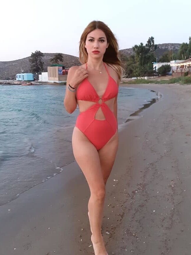 Greek Hottie from Social Media : Maria Dimopoulou