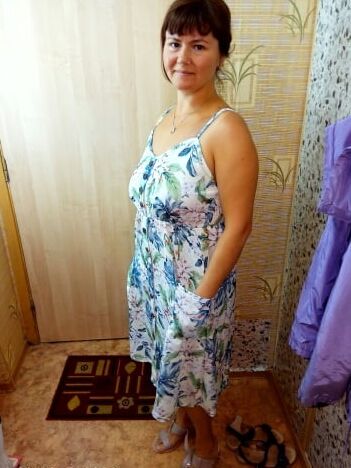 Russian chunky MILF wife enjoy been exposed