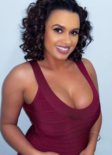 Joy Taylor is so thick