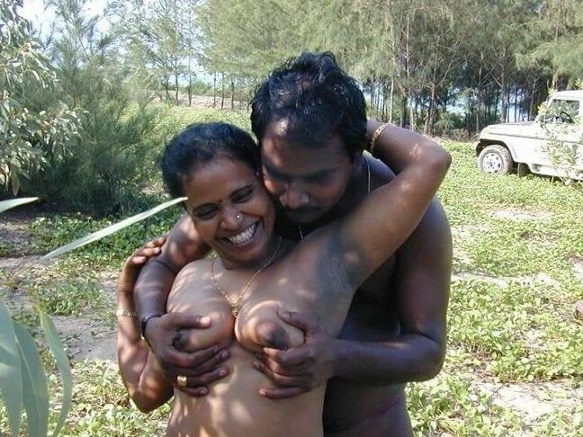 Tamil hot