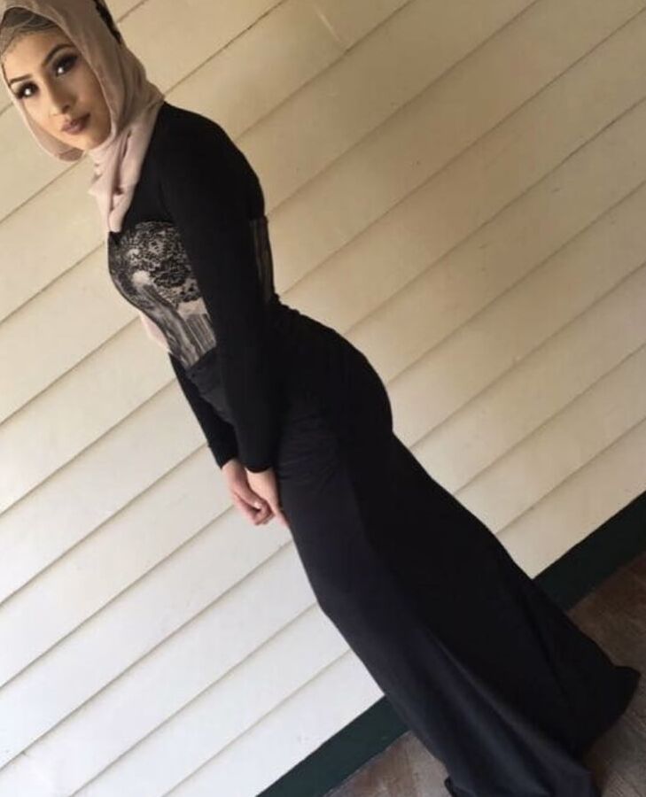 Salope voilees a detruire hijab slut