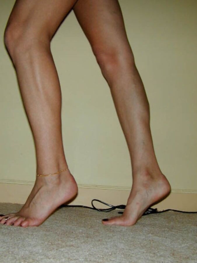 Feet with legs