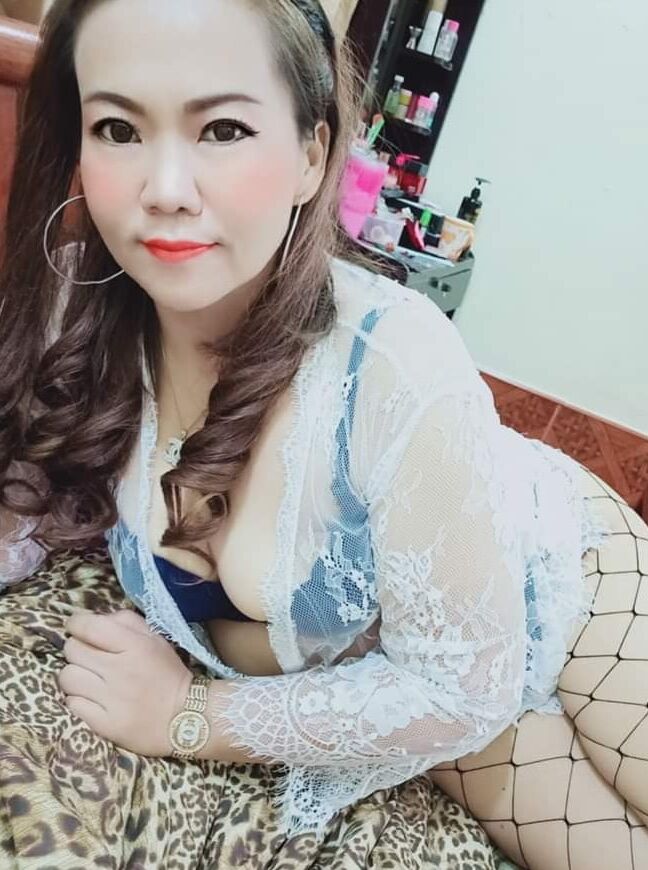 Sexy big boobs girl
