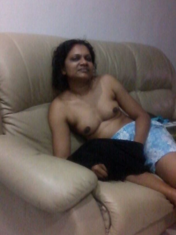 amateur indian bitch exposed nude