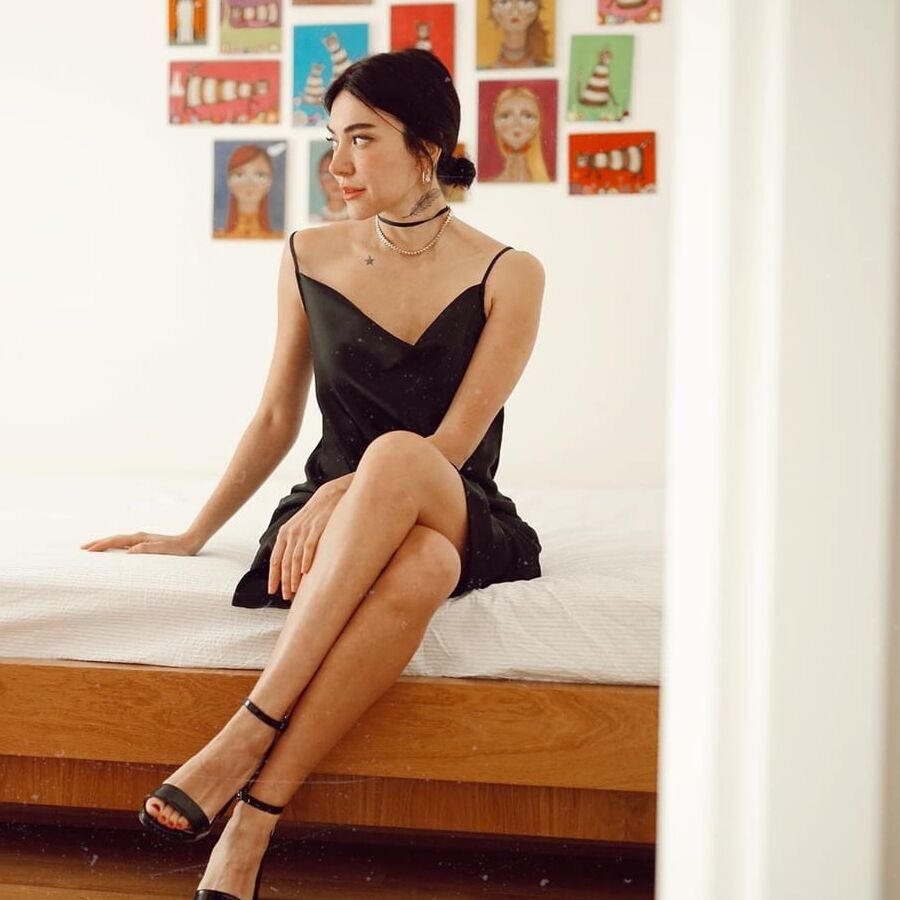 Sexy Turkish blogger Pisimel