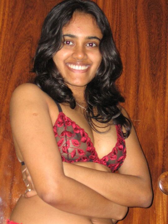 Srilankan university Nude Girl leek new