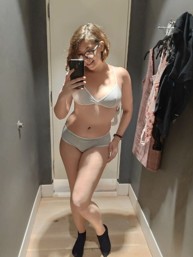 Various Sexy Selfie Girls Fitting Room Nudes Compilation