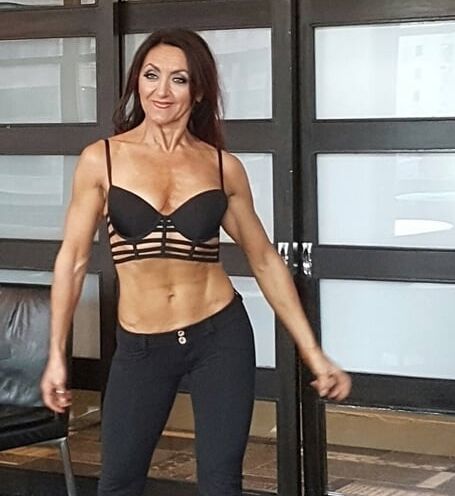 Tundefit fitness mom years very sexy