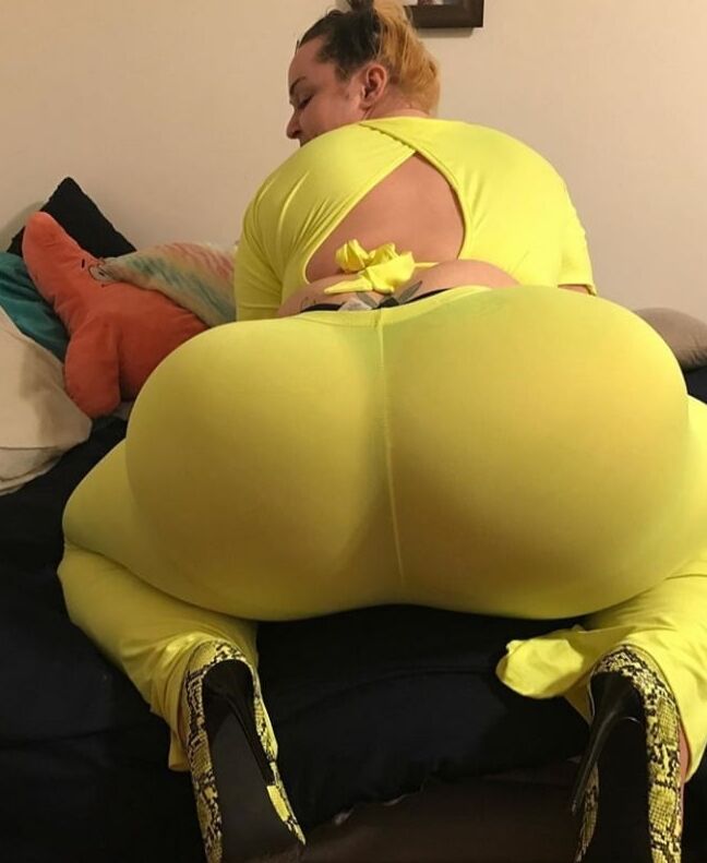 Millie Carter AKA Juicy D - Big Butt BBW