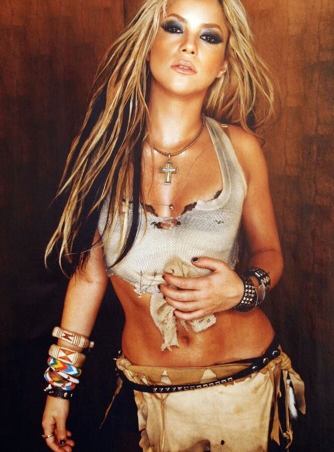 Celebrity Hot - Shakira
