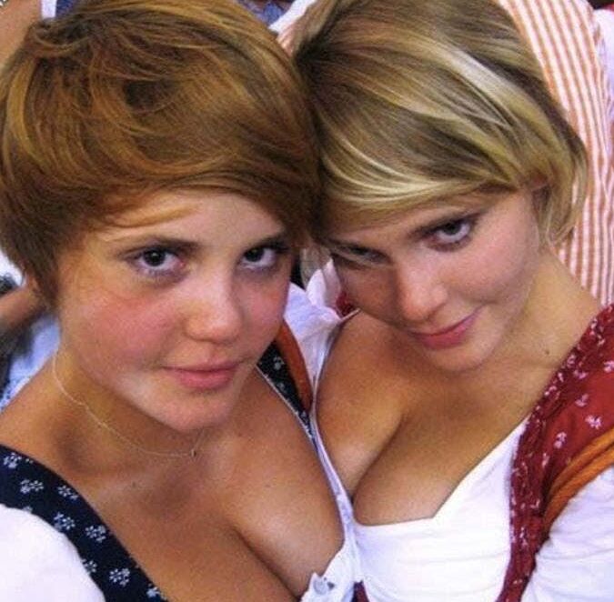 Hot girls from the Oktoberfest