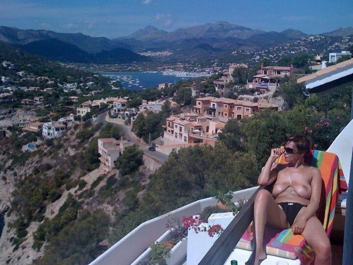 Milf with Huge Boobs Naked on Holiday