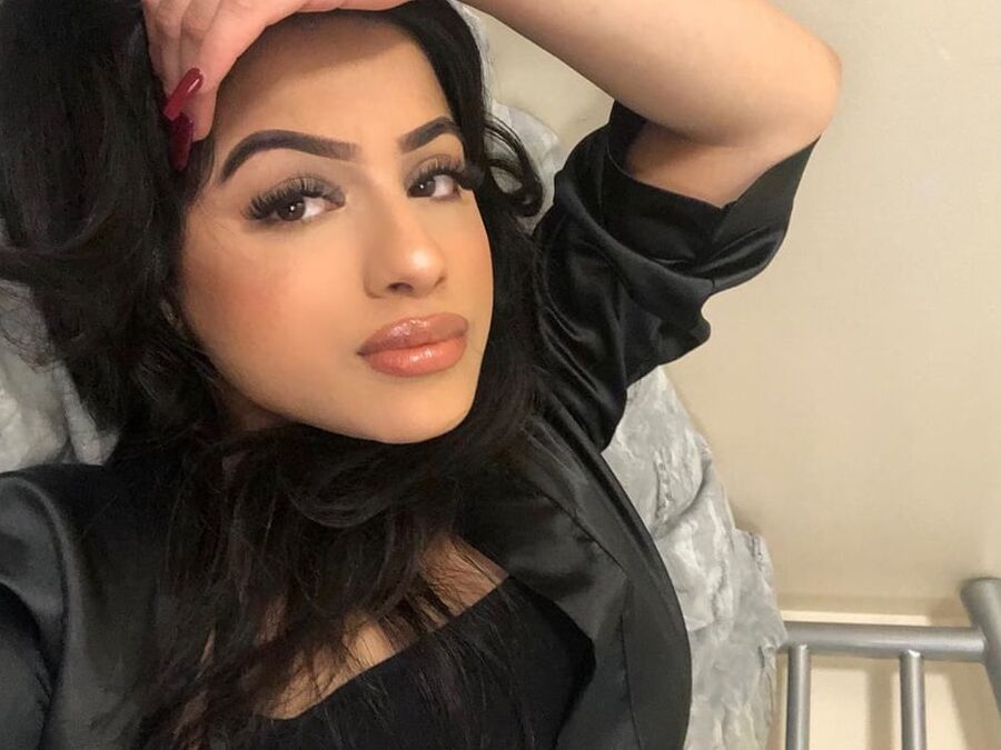 Sexy Sabah From Halifax Pakistani Paki