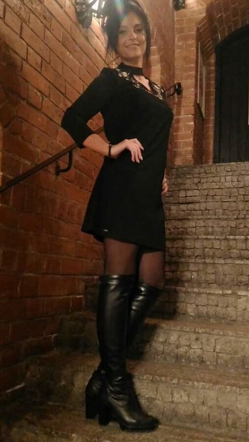 Girls in Leather and Boots part