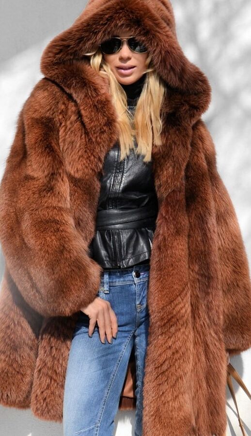 Sexy Fur Models